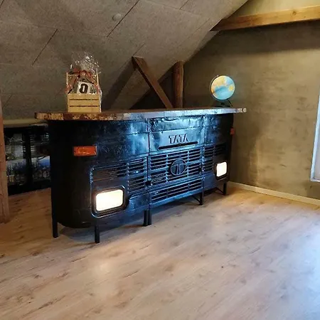 Godstrup - Cafe Og Restaurant Den Gamle Stald B&B *