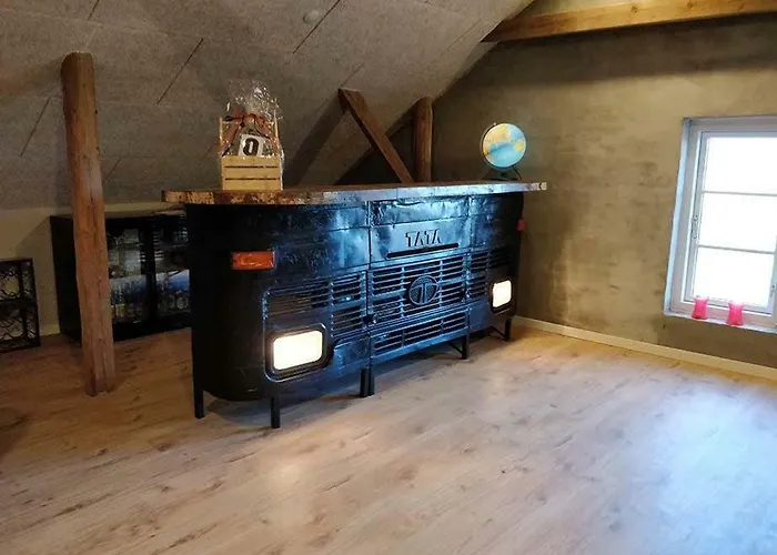 Godstrup - Cafe Og Restaurant Den Gamle Stald فندق مبيت وإفطار *