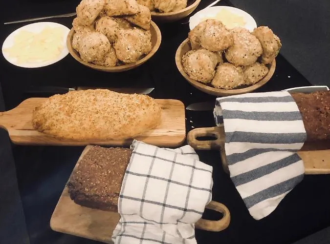 Godstrup - Cafe Og Restaurant Den Gamle Stald *